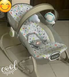 Manual baby rocker