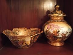 Decorative etched traditional Chinese vase and bowl