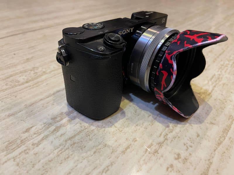 Sony a6000  ( read description ) 5