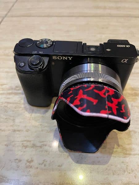 Sony a6000  ( read description ) 6