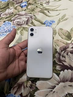 iPhone 11 white colour with box bh77% 128 gb factory unlock