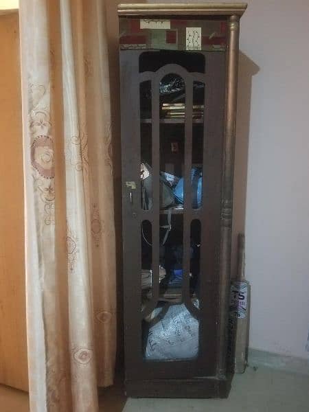 king size bed cupboard nd divider 1