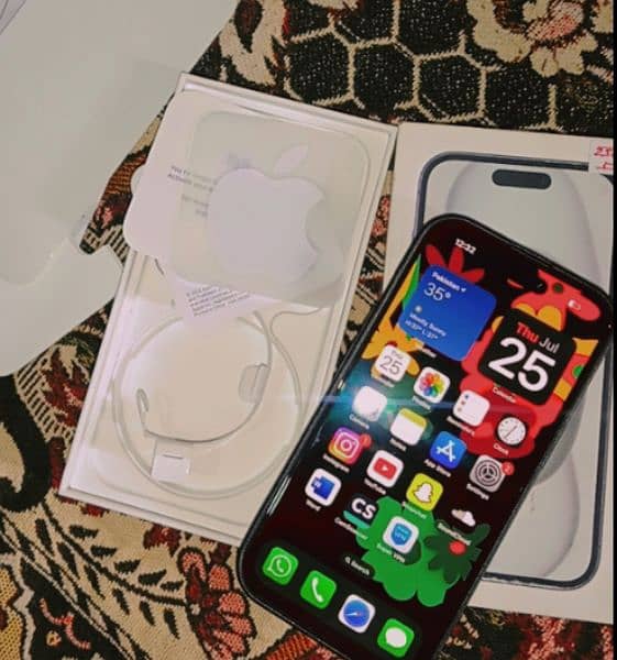 IPhone 15 256GB JV New in warranty 12 month with Boxx 3