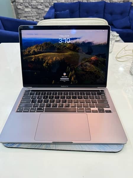 Macbook Pro M1 8/256 89% BH 355 cycles 2