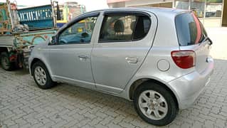 Toyota Vitz 2000