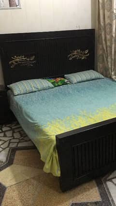 bed dressing side table qaboard