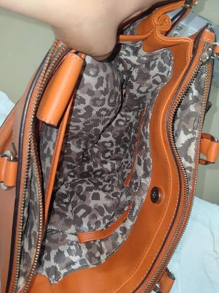 original guess hand bag 1