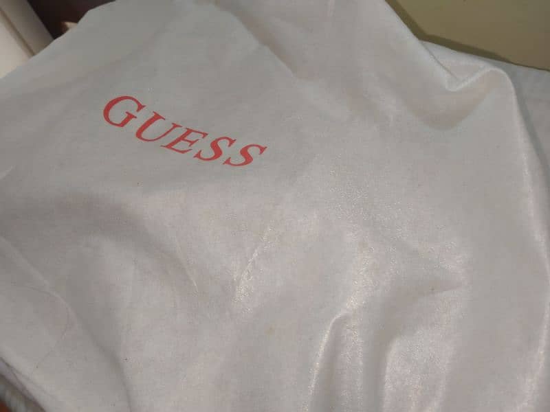 original guess hand bag 12