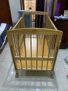 Baby Cot Made in china