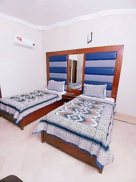 Guest House in Karachi Family Accommodation Room for rent Daily 1