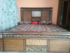 Bed set with dressing and 2 side table