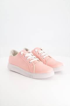 fashionable sneakers for women