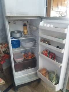 mediam size refrigerators