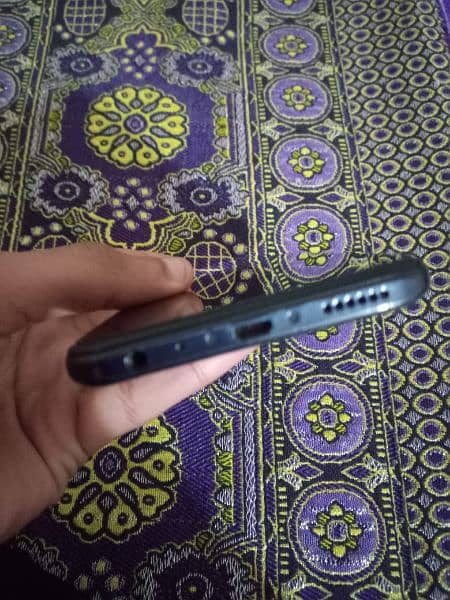 Vivo Y19 For Sale 4/128 memory 4