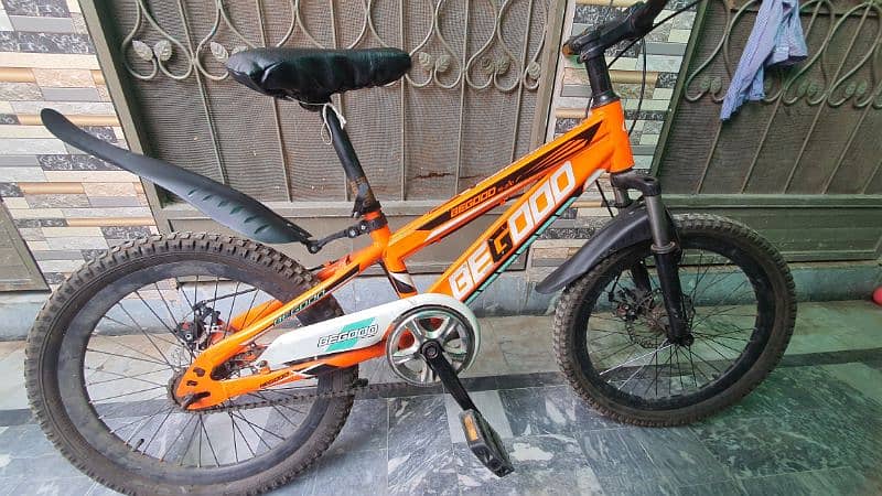 boy cycle in  good condition 1