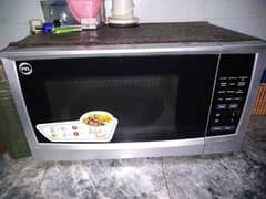 microwave brand new xl size