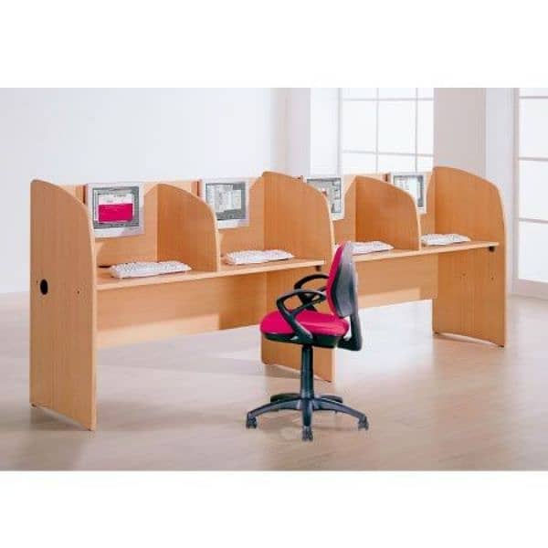 CUBICALS ,CENTRE TABBLES & workstations 7