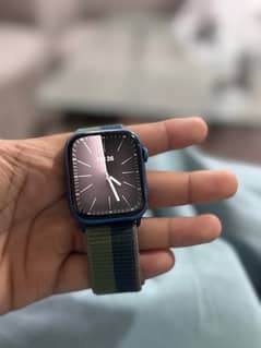 Apple Watch Series 7 brand new condition with box and wire