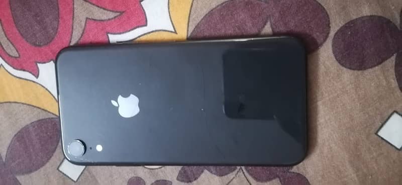 i phone XR want to sale on urgent basis 0