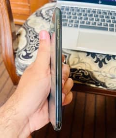 Iphone 11pro max 256gb Pta Approved