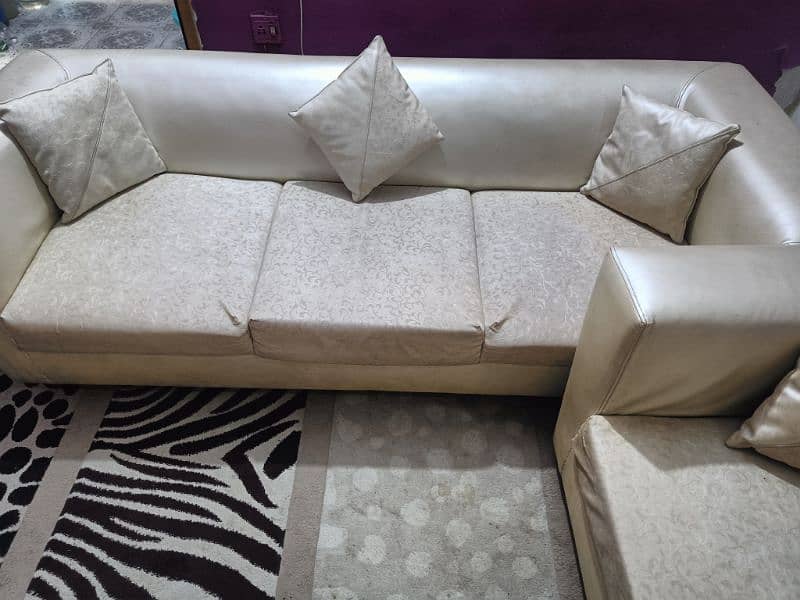 7 seater sofa with Rexine cover. 2