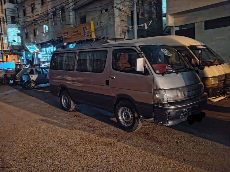 Toyota hiace low roof super custom 2