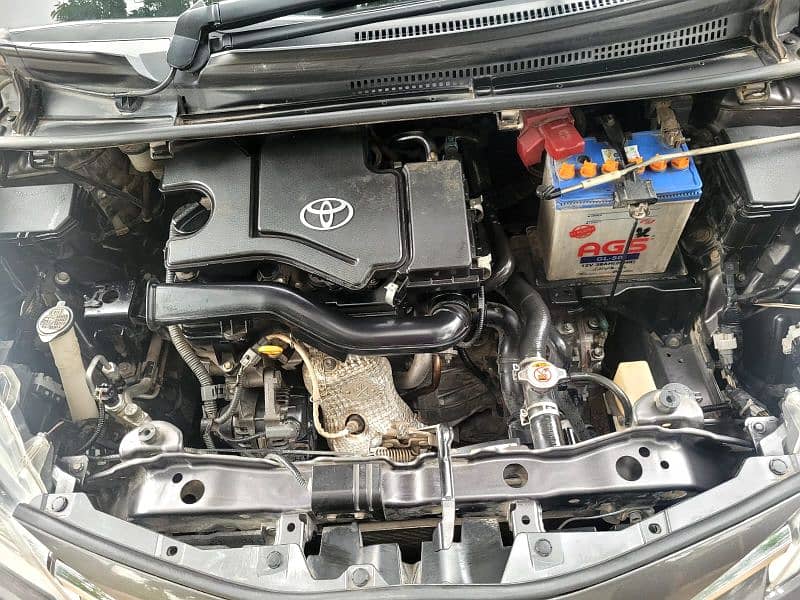 Toyota Vitz | Fully Loaded 2018 Model 2022 registered | 5