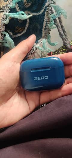 ZERO AURA airbuds