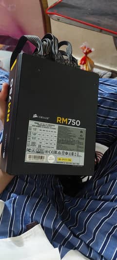 Corsair RM750 watt