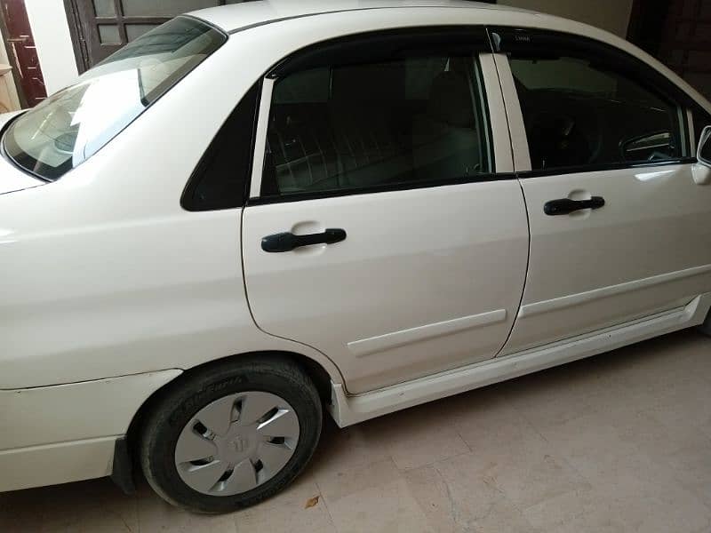 Suzuki Liana 2008 3