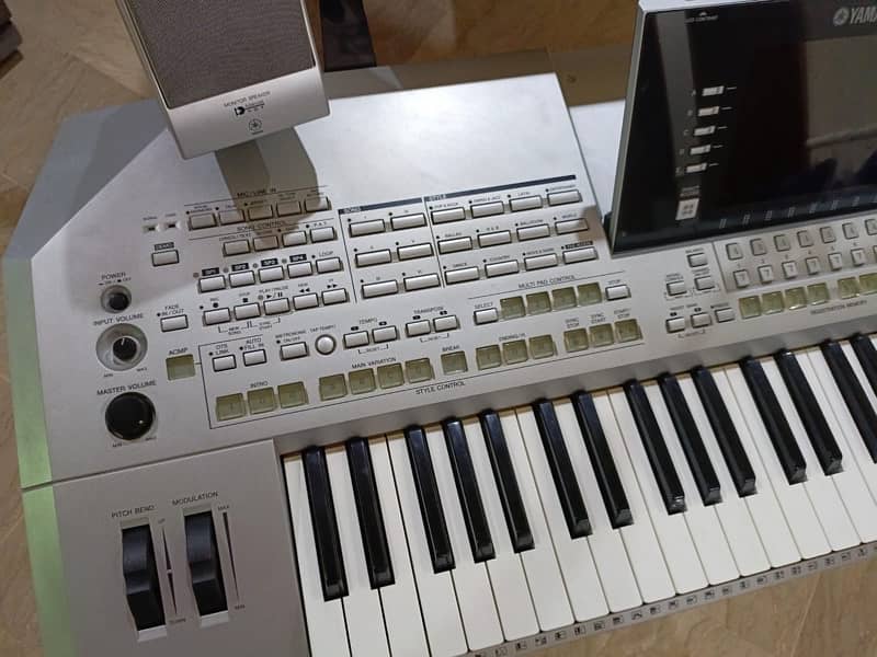 Yamaha keyboard 2