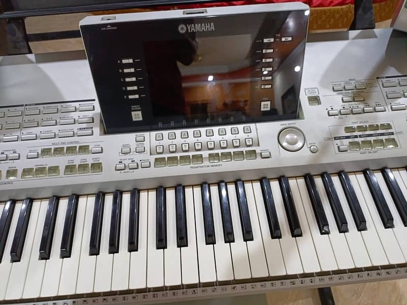 Yamaha keyboard 3