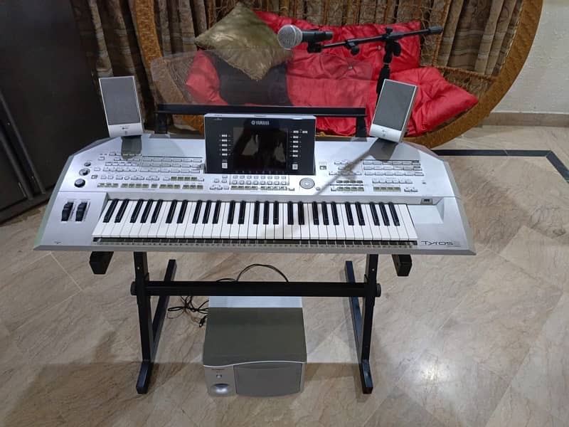 Yamaha keyboard 4