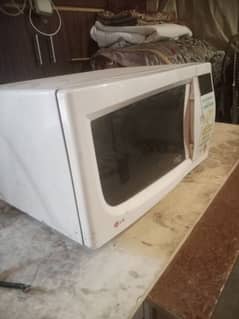 LG microwave oven