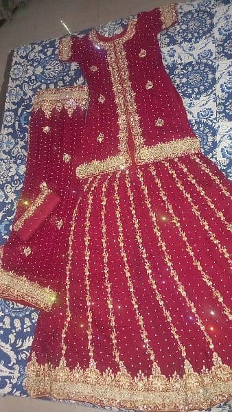 red mehroon bridal lehnga 1