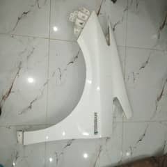 Toyota Prius left side fender in genuine paint 03098166662