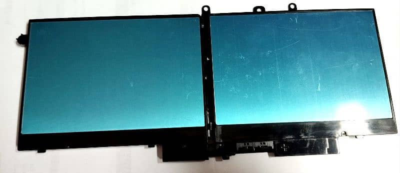 Dell 5580 laptop battery 1