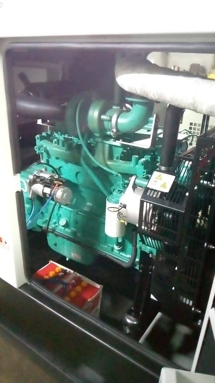 Cummins 100KVA Diesel Generator 0