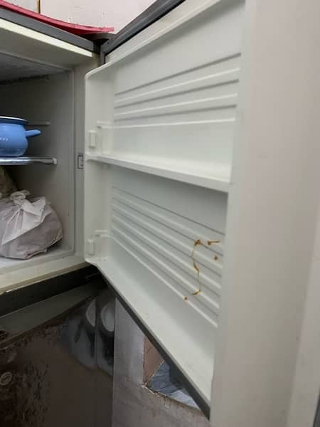 Dawlance Refrigerator urgent sale 1