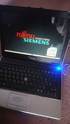 Fujitsu Laptop Core 2 dou