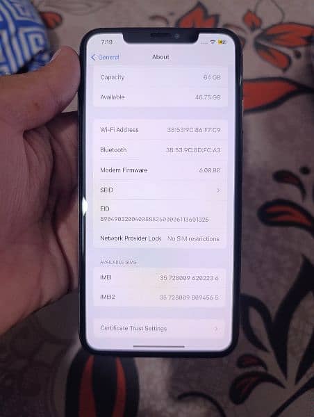 iPhone XS MAX 64 GB  PTA Approved 8