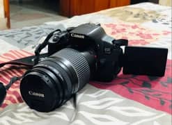 CANON 700D DSLR CAMERA