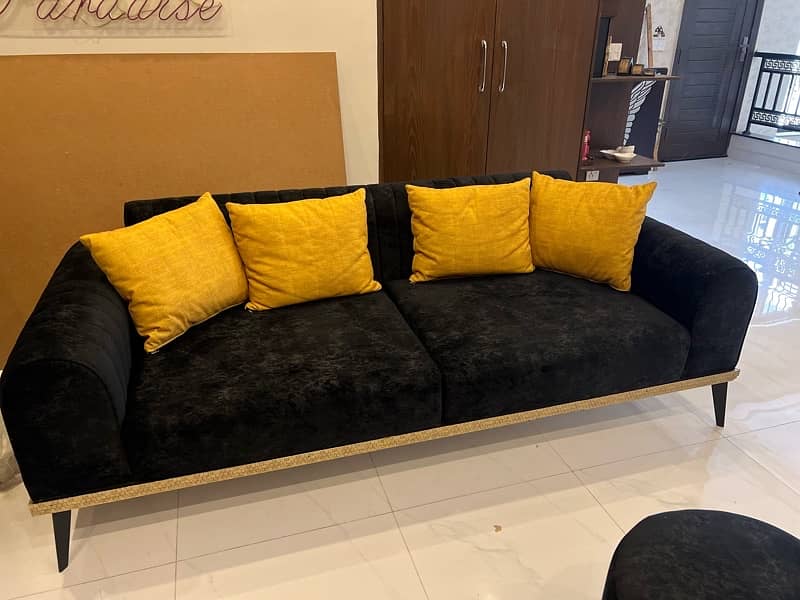 luxury sofa/ 3 seater sofa plus stools only 1