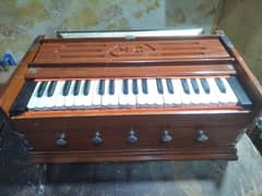 Harmonium for sale Hand made by Ghouri Music Shop