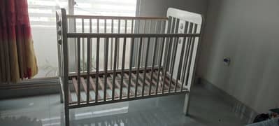 Baby cot/ baby bed