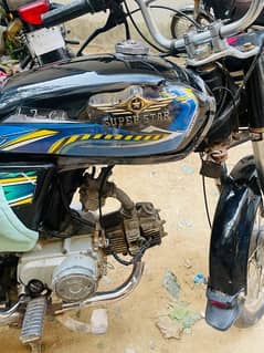 "Rev Up Your Ride: Stylish Bike for Sale in Karachi!"