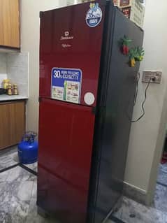 Dawlance refrigerator Modell no 9150LF GD