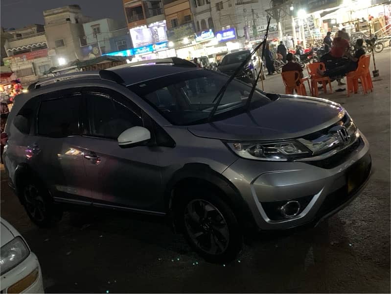 Honda BR-V 2018 in Prestine Condition 2