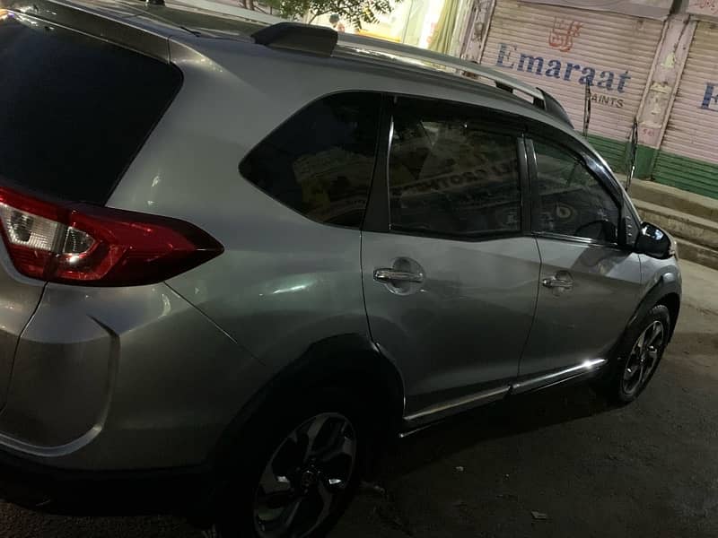 Honda BR-V 2018 in Prestine Condition 9