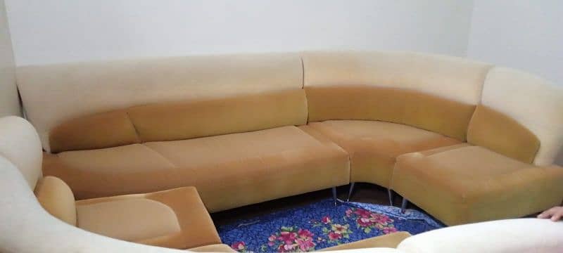 Banglow sofa 0